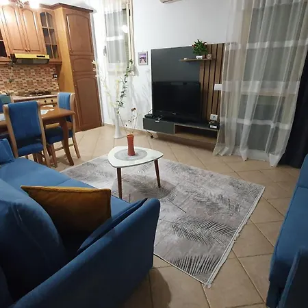 Lägenhet Me Qera Lungomare Medem1 *