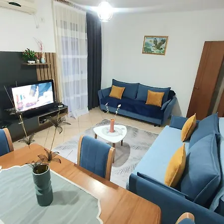 Me Qera Lungomare Medem1