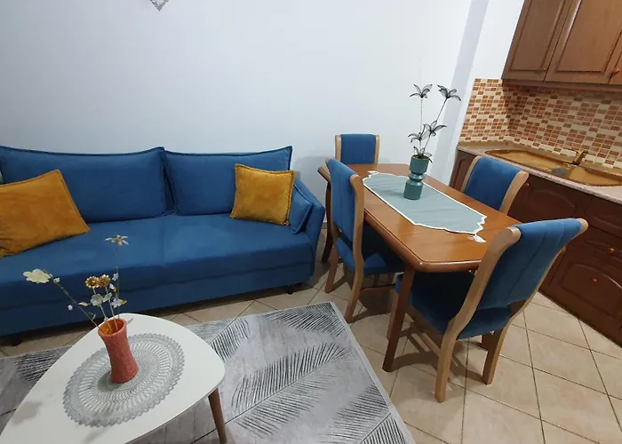 Me Qera Lungomare Medem1 * Vlorë