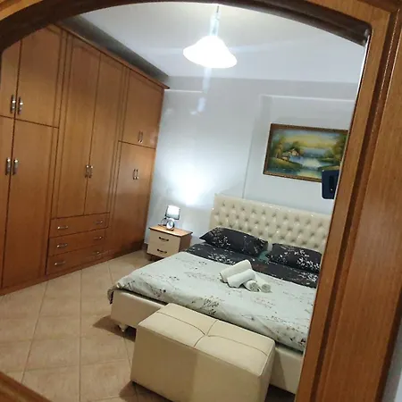 Me Qera Lungomare Medem1 * Vlorë