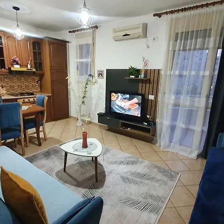 Me Qera Lungomare Medem1 * Vlora