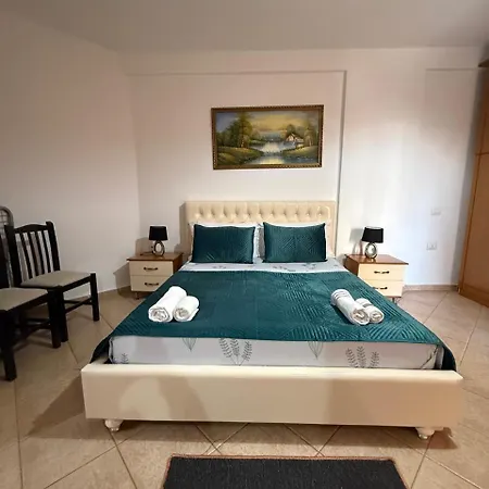 Me Qera Lungomare Medem1 Vlorë