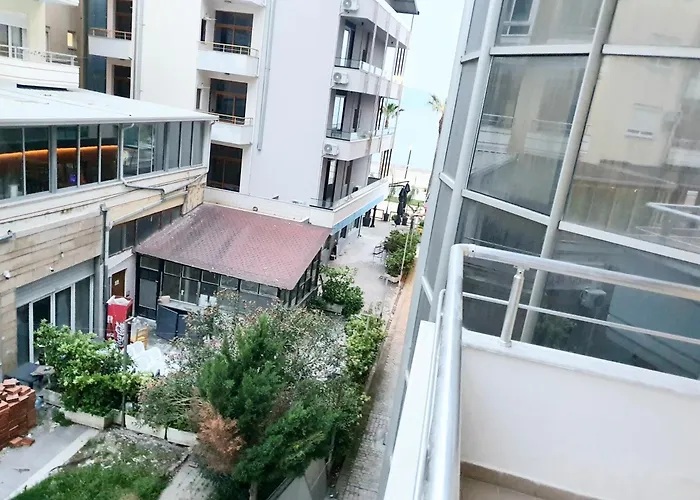 Apartament Me Qera Lungomare Medem1 *